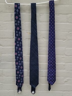 Vintage Mens Blue Patterned Ties By Blair, Prince Consort One With No Lable